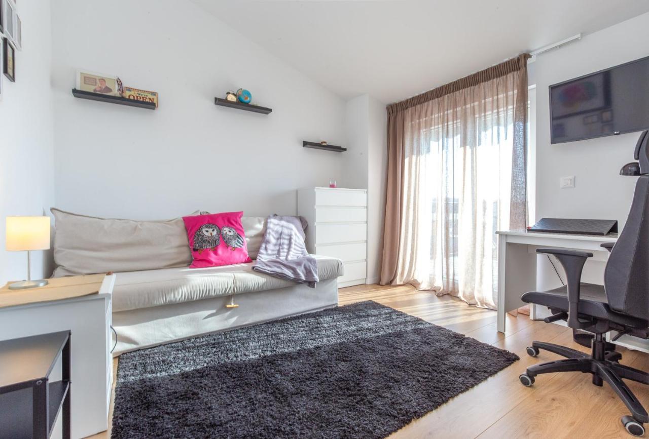 Apartmani Lucija Porec Exterior photo